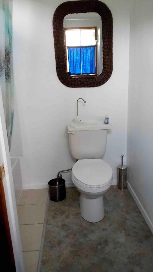 Отель Funky Little Shack Orick Экстерьер фото