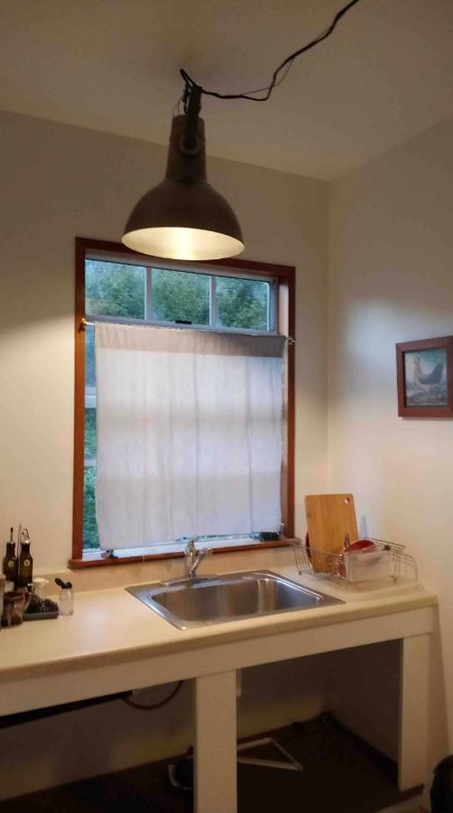 Отель Funky Little Shack Orick Экстерьер фото